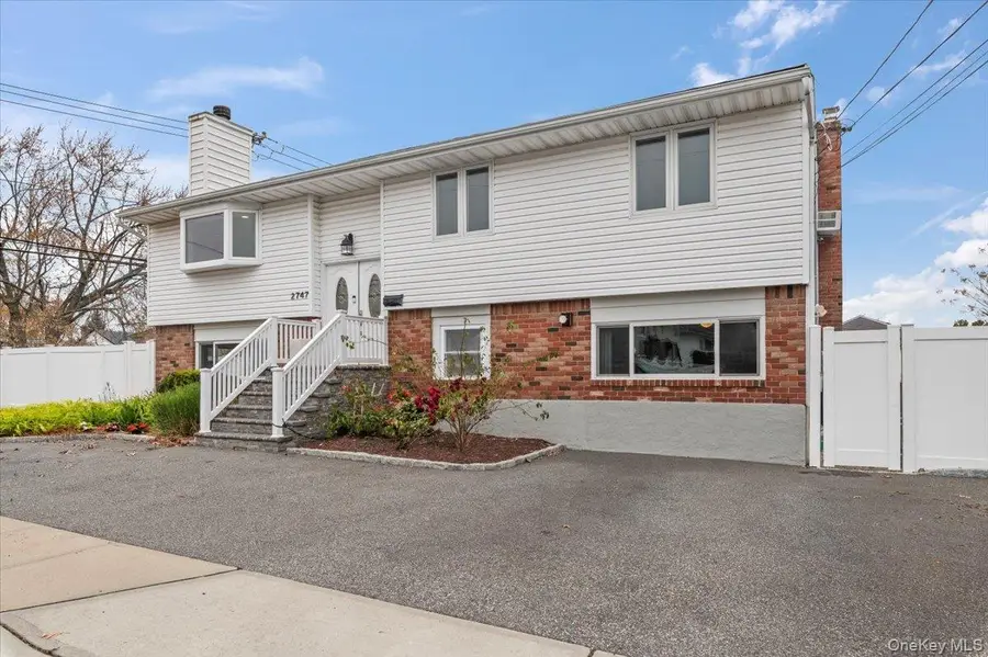 2747 Barbara Road, Bellmore, NY 11710 - Image #2