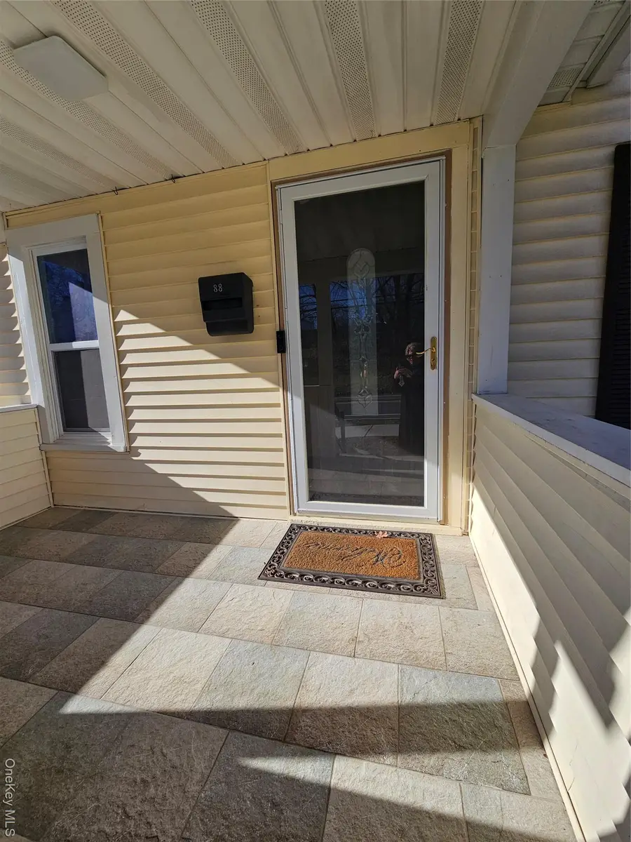 88 Innis Avenue, Poughkeepsie, NY 12601 - Image #2