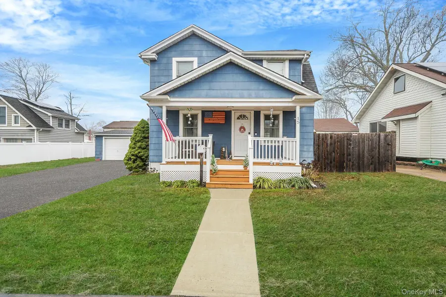 15 Cedar Grove Court, Patchogue, NY 11772 - Image #2