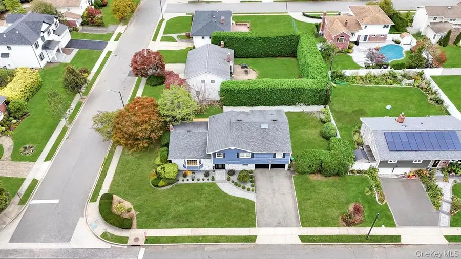 90 Rockland Drive, Jericho, NY 11753 - #3