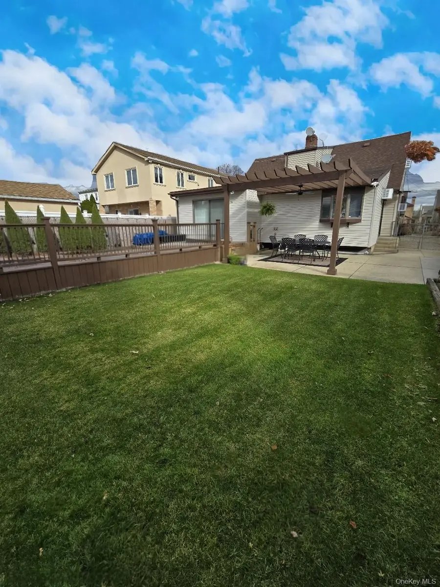 15724 86th Street, Howard Beach, NY 11414 - Image #2