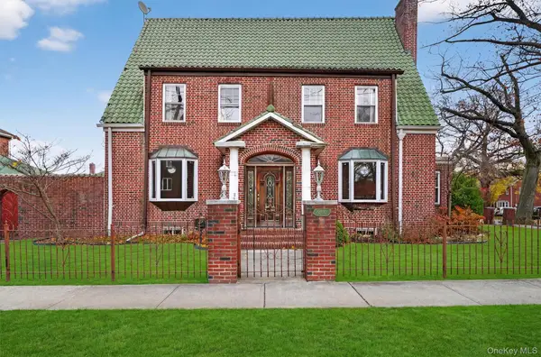 2300 Gunther Avenue, Bronx, NY 10469