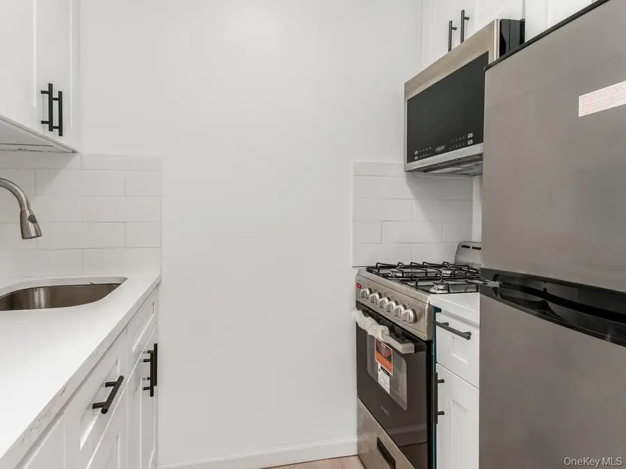 2165 Matthews Avenue #4A, Bronx, NY 10462 - Image #3