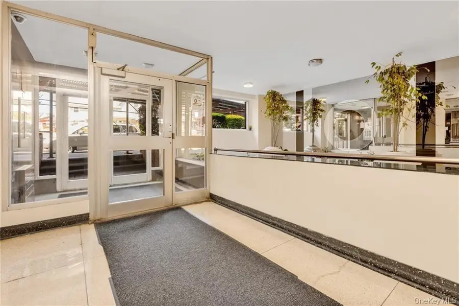 1075 Sheepshead Bay Road #2S, Brooklyn, NY 11229 - Image #3