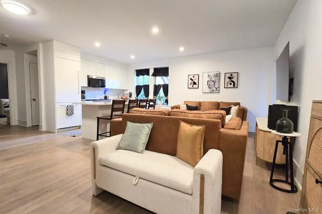 148-09 Northern Boulevard #2O, Flushing, NY 11354 - Image #1