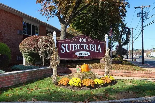 400 Fulton Street #14C, Farmingdale, NY 11735