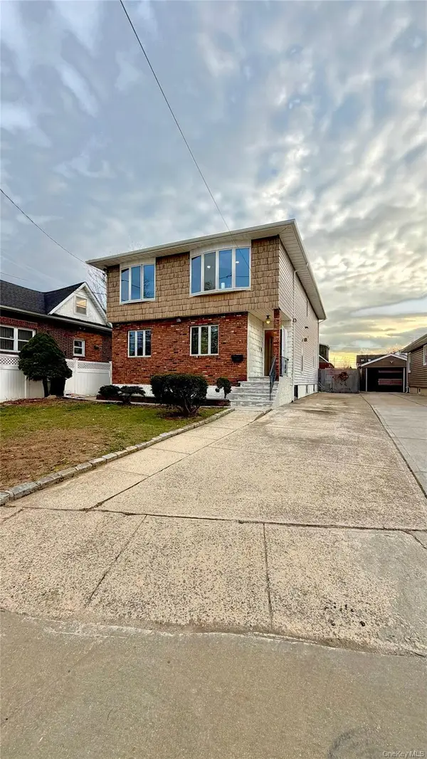 60 Saint Johns Avenue, Valley Stream, NY 11580