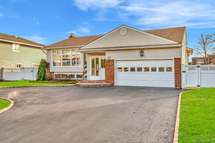 266 Bayview Avenue, Massapequa, NY 11758 - Image #3