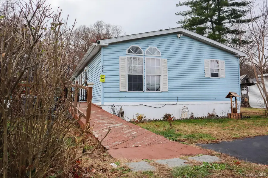 172 Democracy Lane, Washingtonville, NY 10992 - Image #2