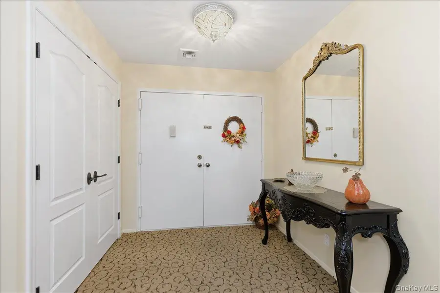 99 S Park Avenue #224, Rockville Centre, NY 11570 - Image #3