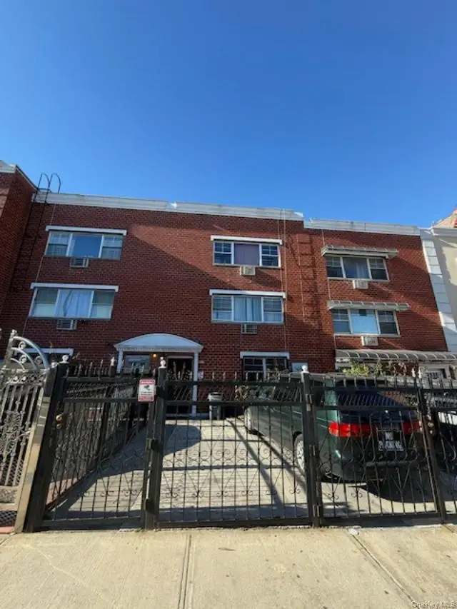 827 Longfellow Avenue, Bronx, NY 10474 - Image #1