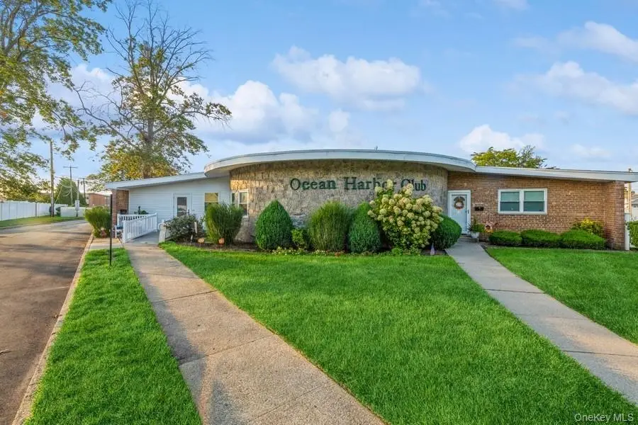 4 Rose Street #7, C-1, Oceanside, NY 11572 - Image #2