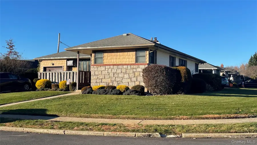 2197 Jeffrey Drive, North Bellmore, NY 11710 - Image #2