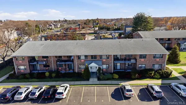 210 Fulton Street #2C, Farmingdale, NY 11735