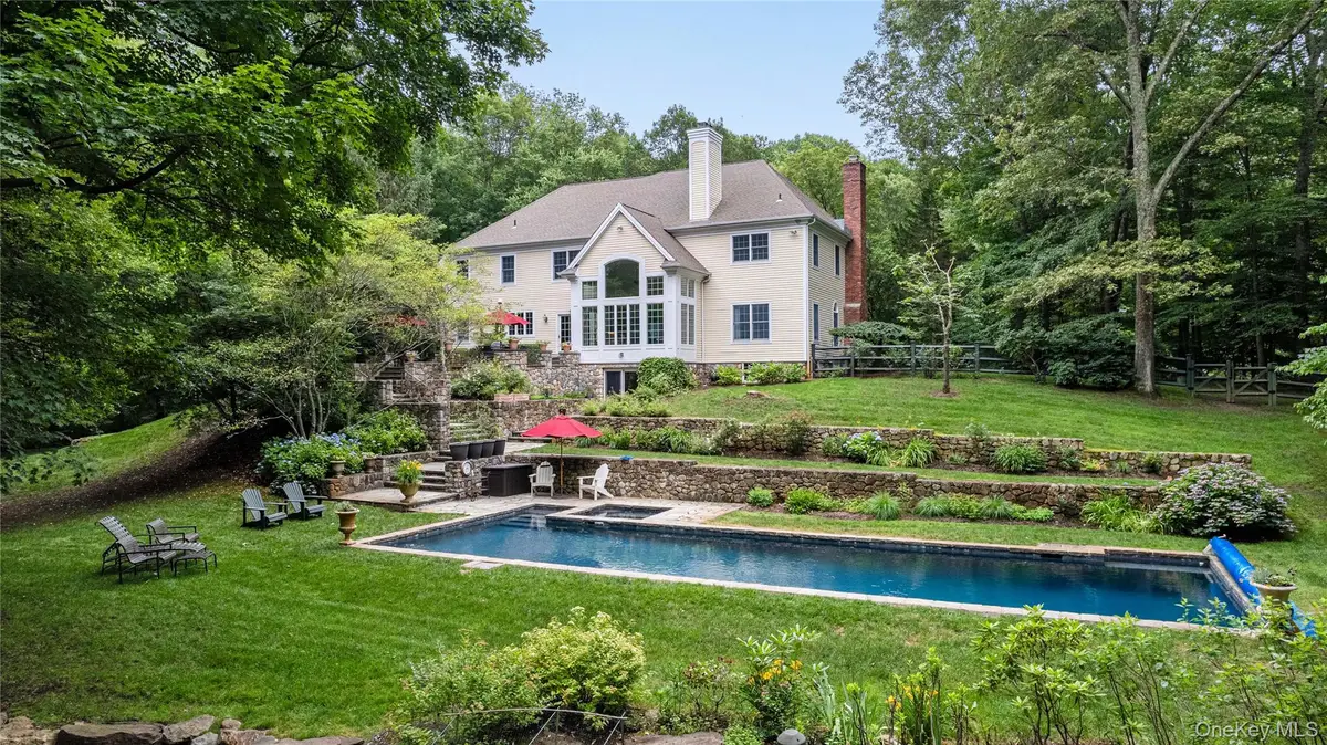 4 Hidden Valley Way, Bedford, NY 10506 - Image #1