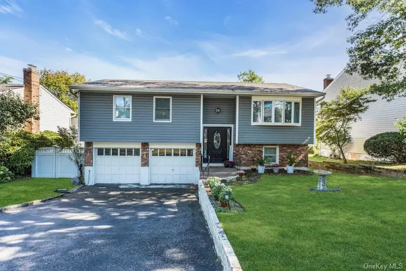 3 Bayview Place, Locust Valley, NY 11560 - Image #2