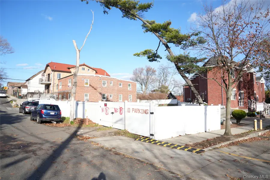 2521 127th Street, Flushing, NY 11354 - Image #2