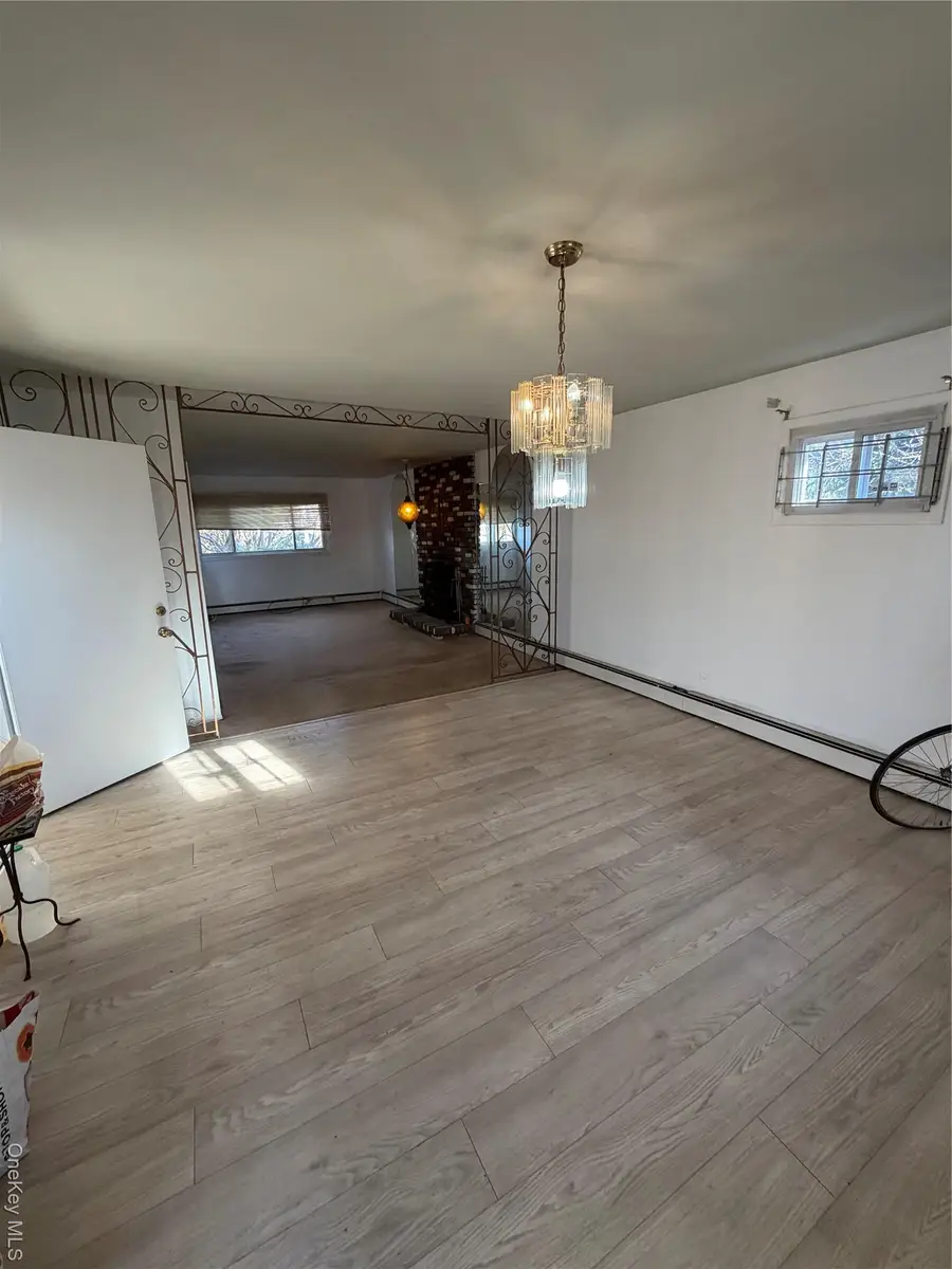 40 East Cherry Street, Central Islip, NY 11722 - Image #3