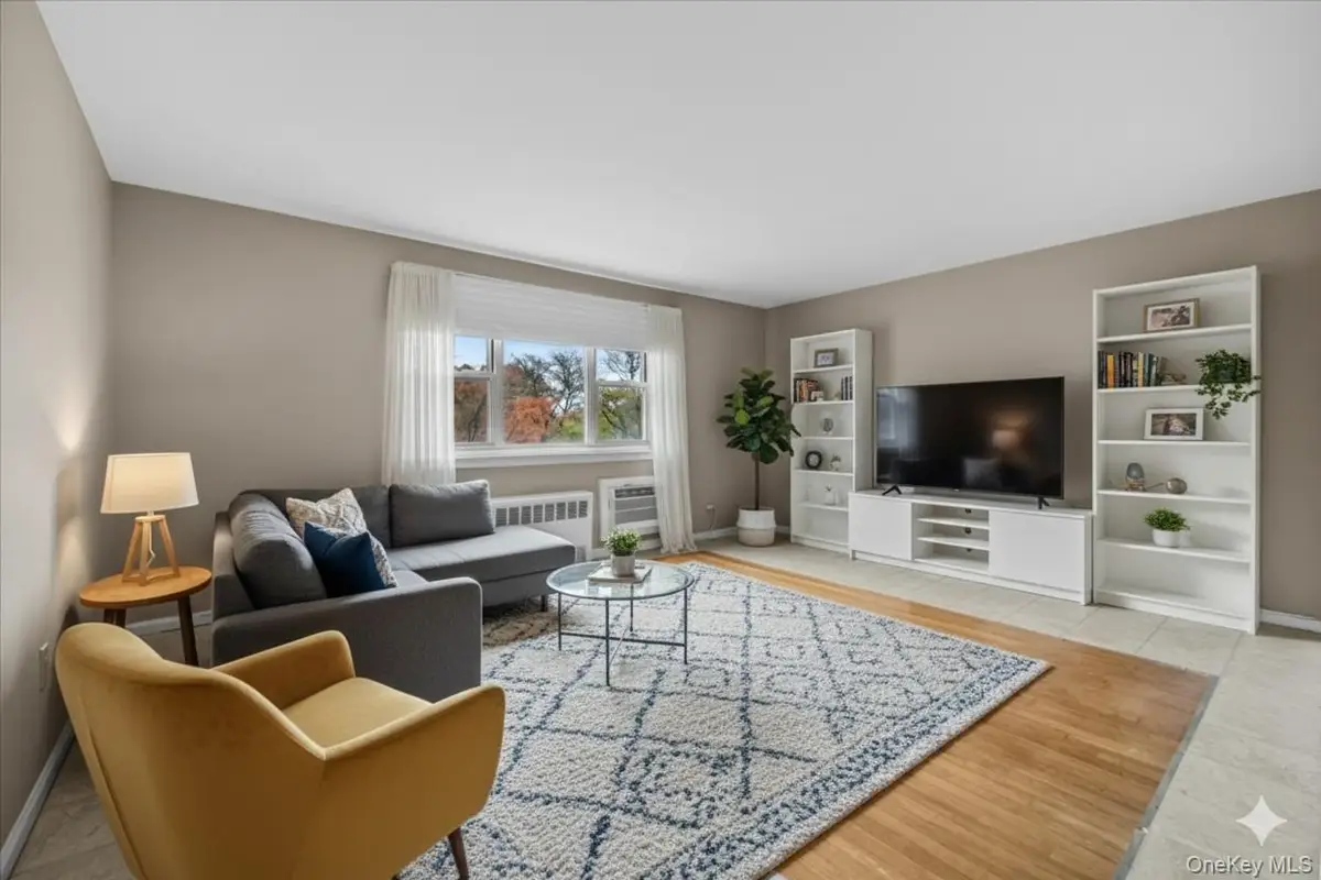 8935 155th Ave #3M, Howard Beach, NY 11414 - Image #1