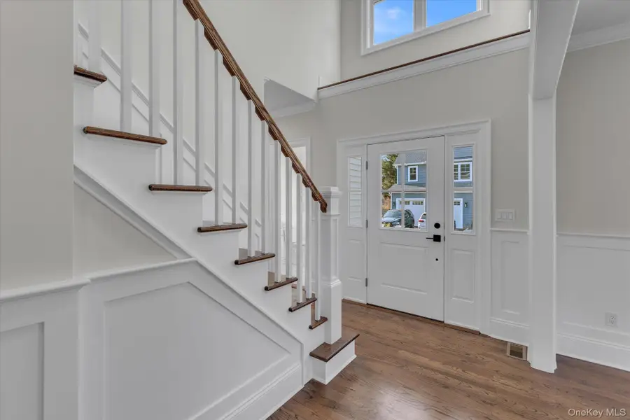 44 N Woodhull Road, Huntington, NY 11743 - Image #3