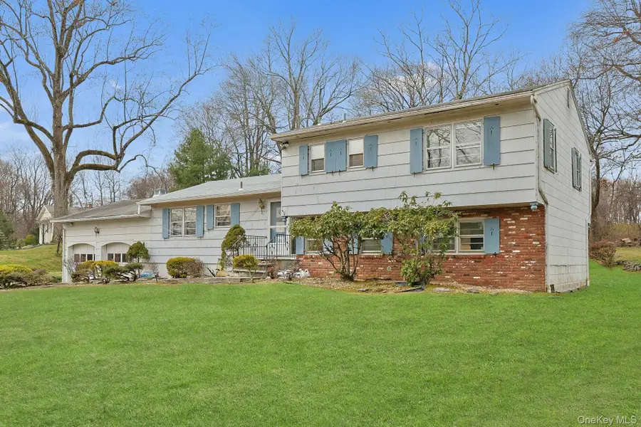 14 Aspen Way, Thornwood, NY 10594 - Image #3