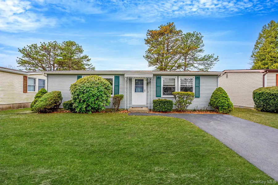 22 Limetree Drive, Manorville, NY 11949 - Image #2