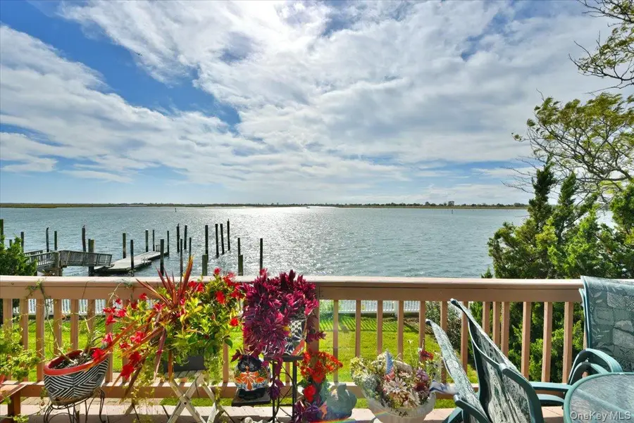 3106 Clubhouse Road, Merrick, NY 11566 - #2