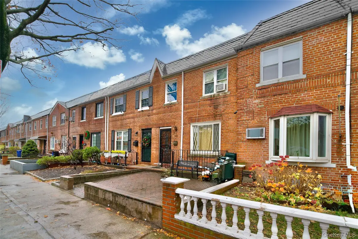 19-22 81 Street, East Elmhurst, NY 11370 - Image #1