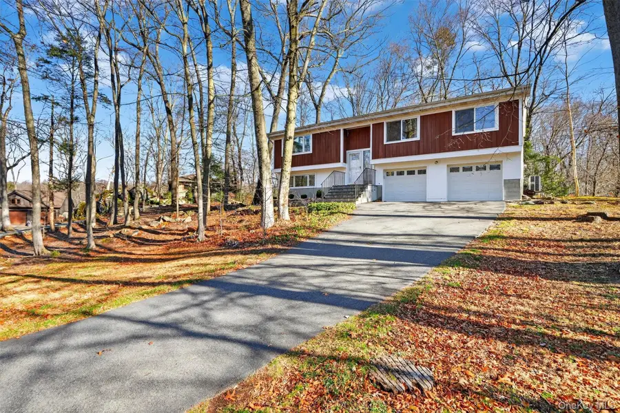 2802 Deer Street, Mohegan Lake, NY 10547 - Image #2