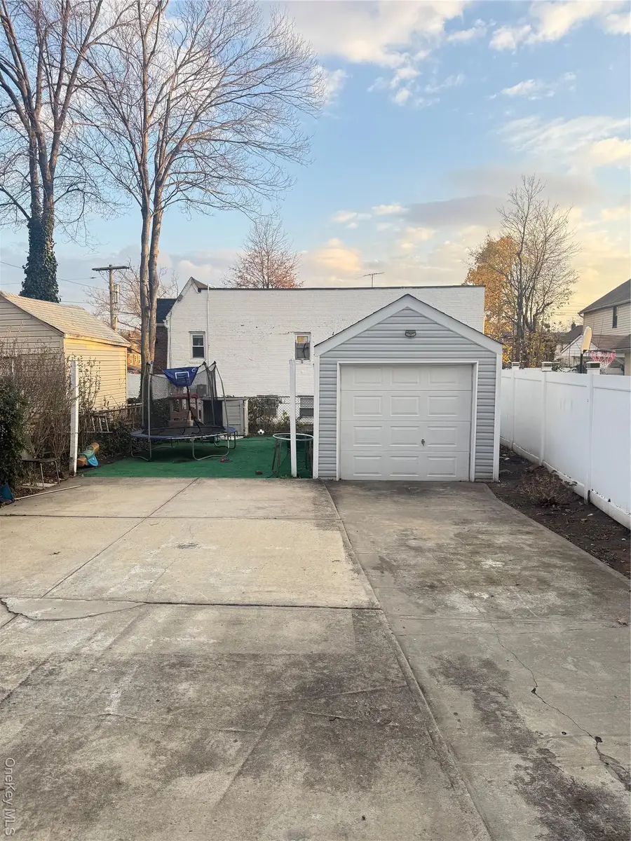 19456 114th Road, Saint Albans, NY 11412 - Image #3