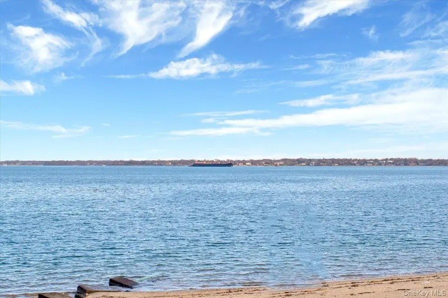 1 Patricia Lane #403, Bronx, NY 10465 - Image #2