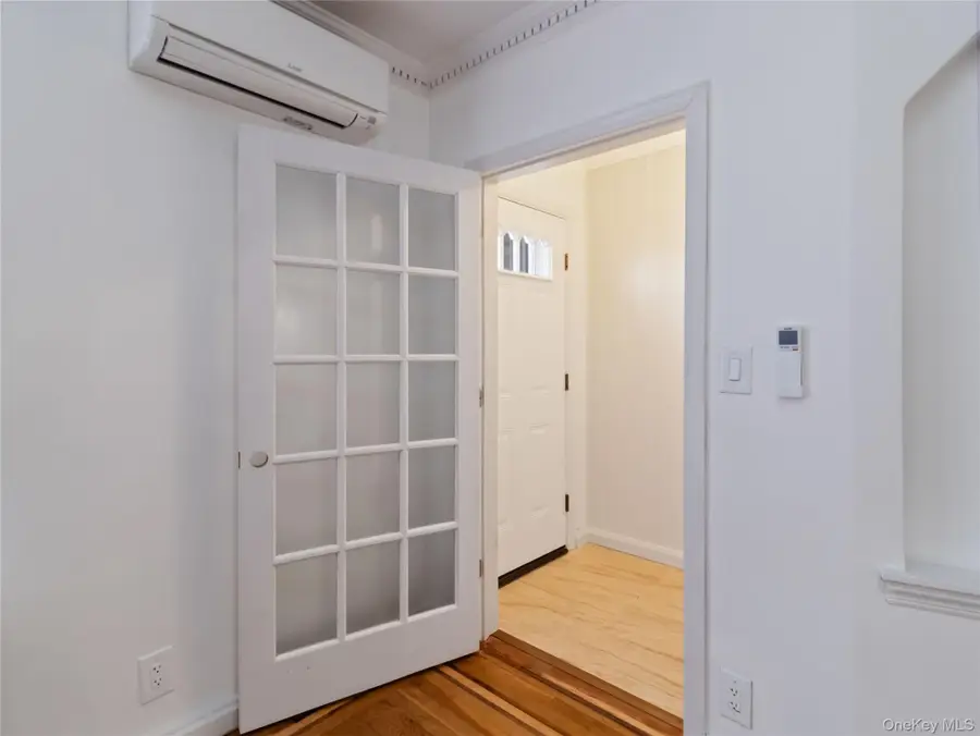 6286 Dry Harbor Road, Middle Village, NY 11379 - Image #3