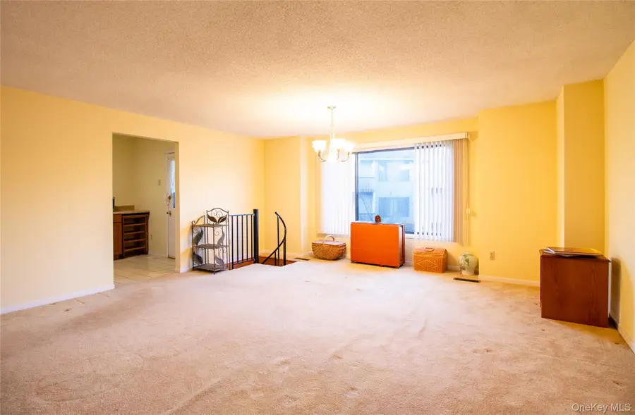 38 Chester Lane, Nanuet, NY 10954 - Image #3