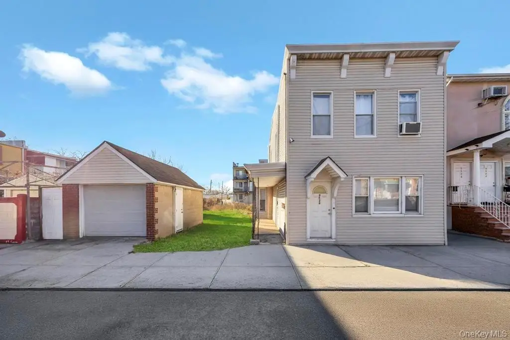 95-26 86th St, Ozone Park, NY 11416 - Image #1