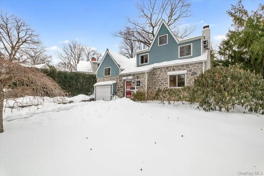36 Stoneyside Drive, Larchmont, NY 10538 - Image #2