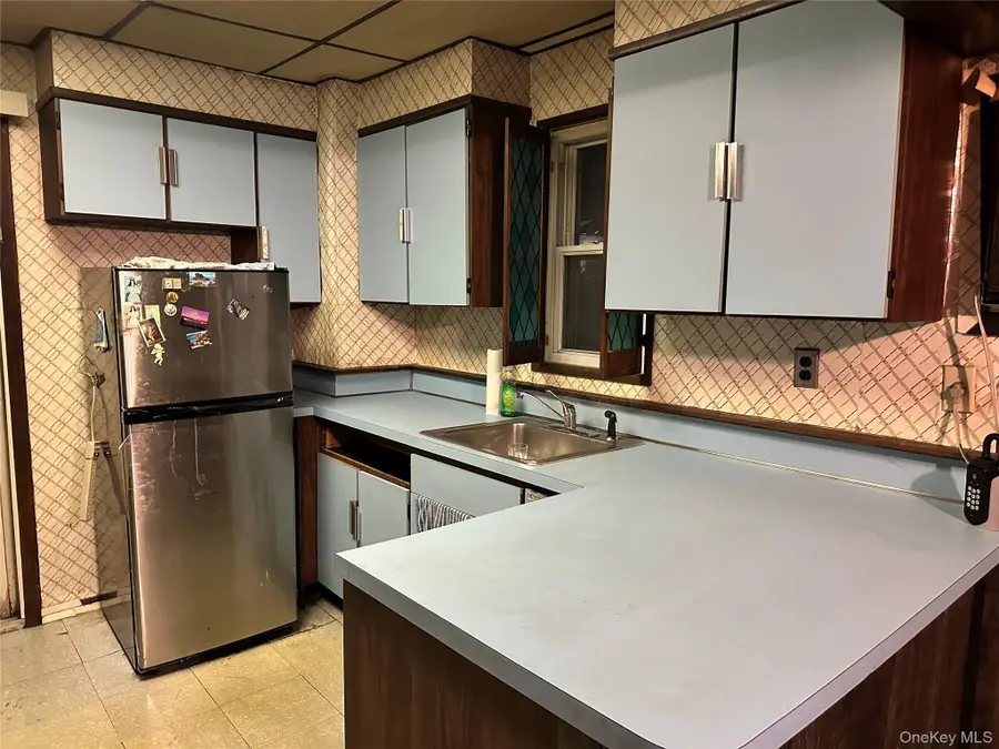 2902 Baisley Avenue, Bronx, NY 10461 - Image #3