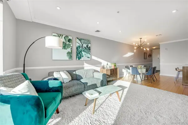 701 Ridge Hill Boulevard #1J, Yonkers, NY 10710