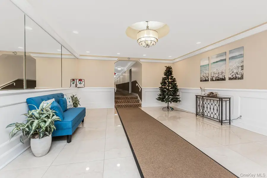 1 Oakridge Place #6A, Eastchester, NY 10709 - Image #3