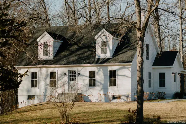 182 Round Top Road, Germantown, NY 12526