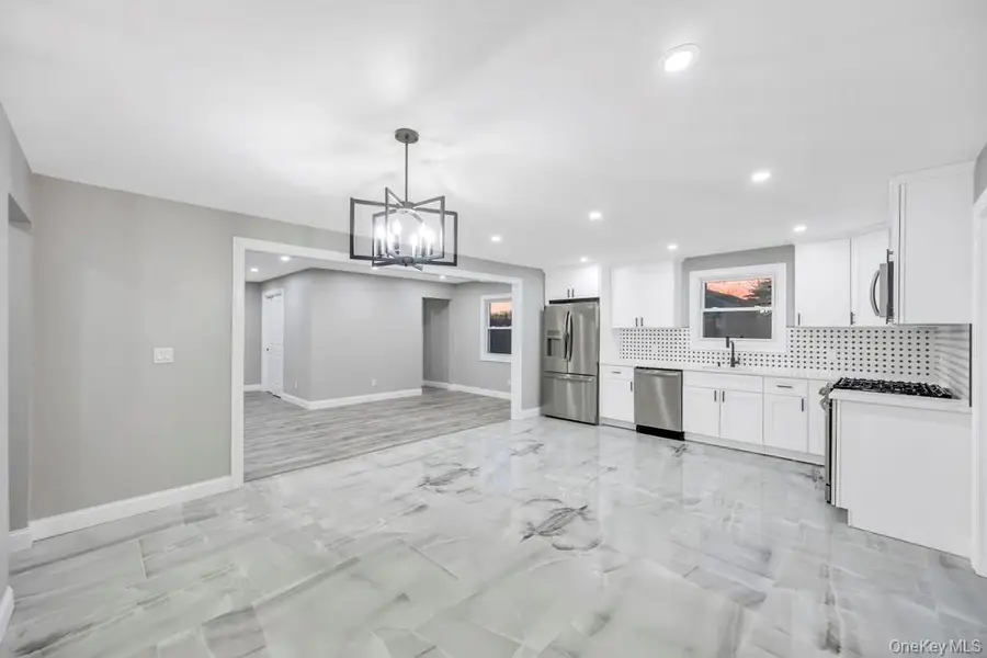 27 Ash Street, Central Islip, NY 11722 - Image #2