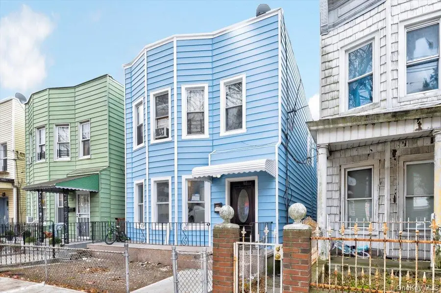 1439 Zerega Avenue, Bronx, NY 10462 - #2