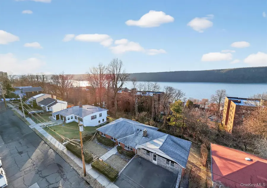 43 Arthur Place, Yonkers, NY 10701 - Image #2