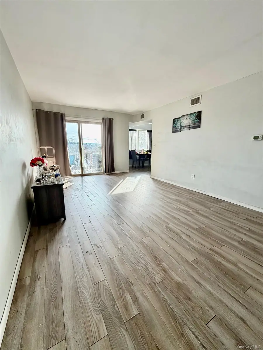 26 Cooper Road #312, Poughkeepsie, NY 12603 - Image #2