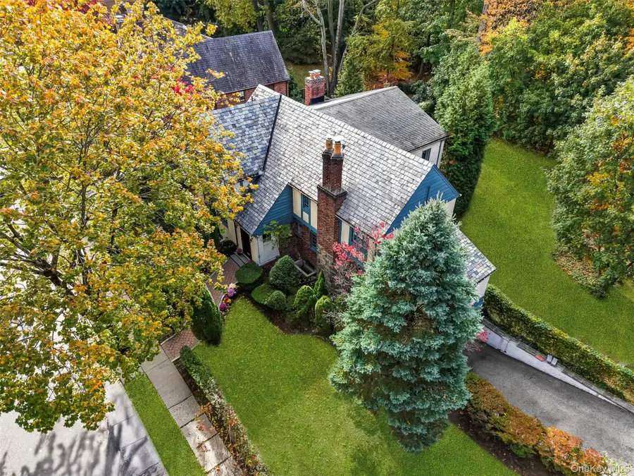 94 Parkway E, Mount Vernon, NY 10552 - Image #3