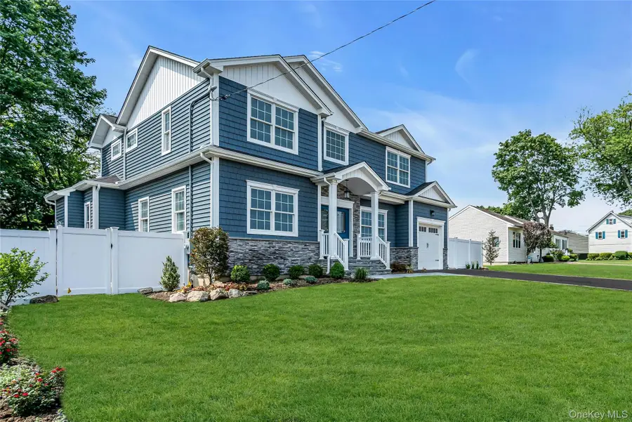 68 Caroline Street, Bethpage, NY 11714 - Image #2