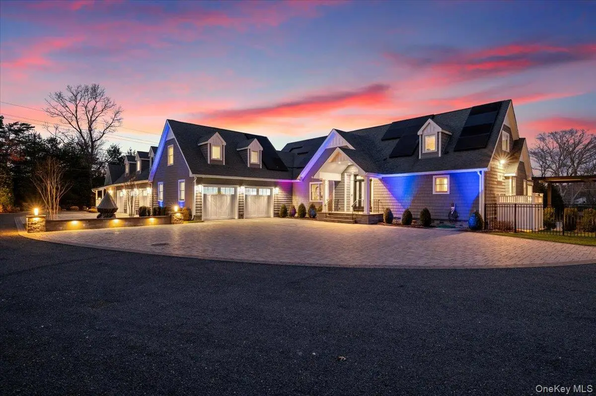 19 W Tiana Road, Hampton Bays, NY 11946 - #1