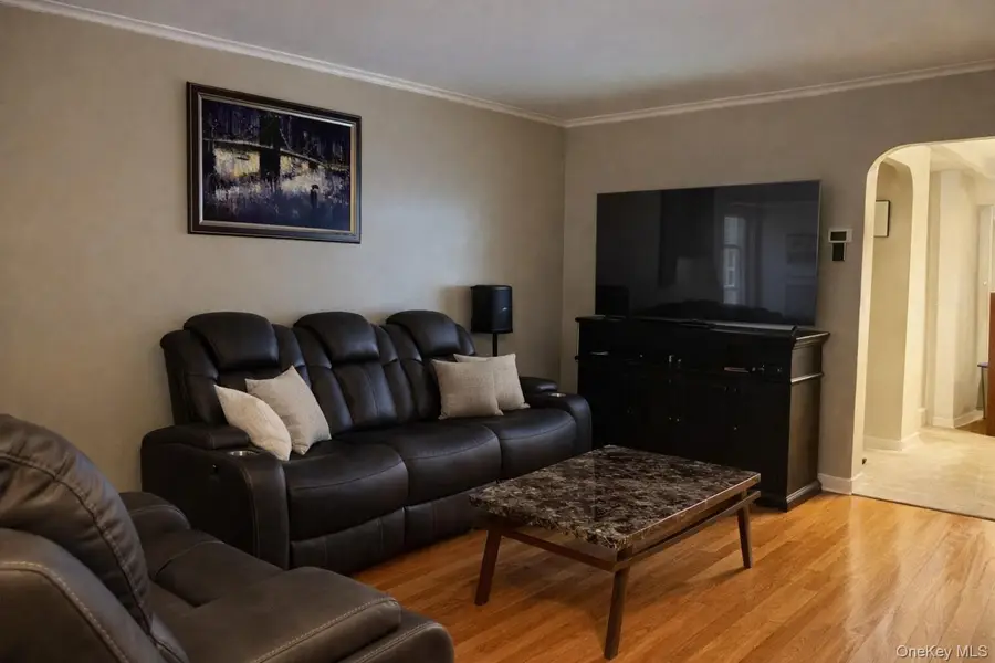 2027 Mayflower Avenue, Bronx, NY 10461 - Image #2