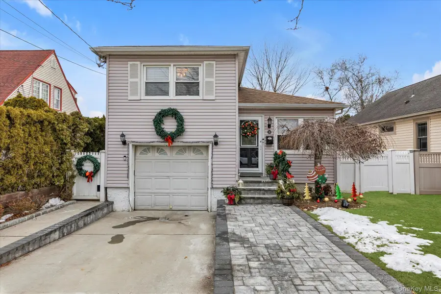 30 York Street, Malverne, NY 11565 - Image #2