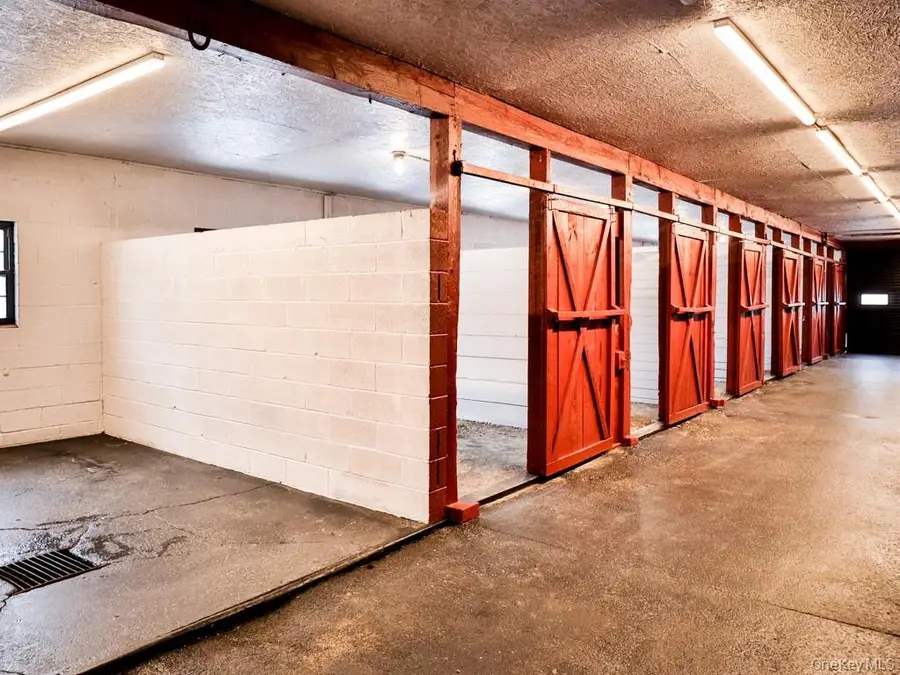 16 Almond Tree Lane, Warwick, NY 10990 - Image #3