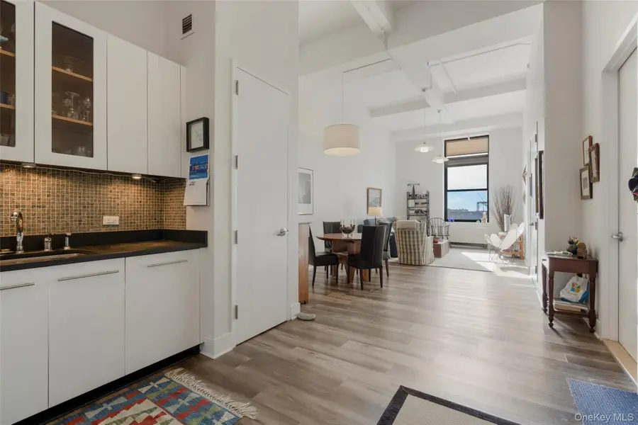 25 Leroy Place #505, New Rochelle, NY 10805 - Image #2